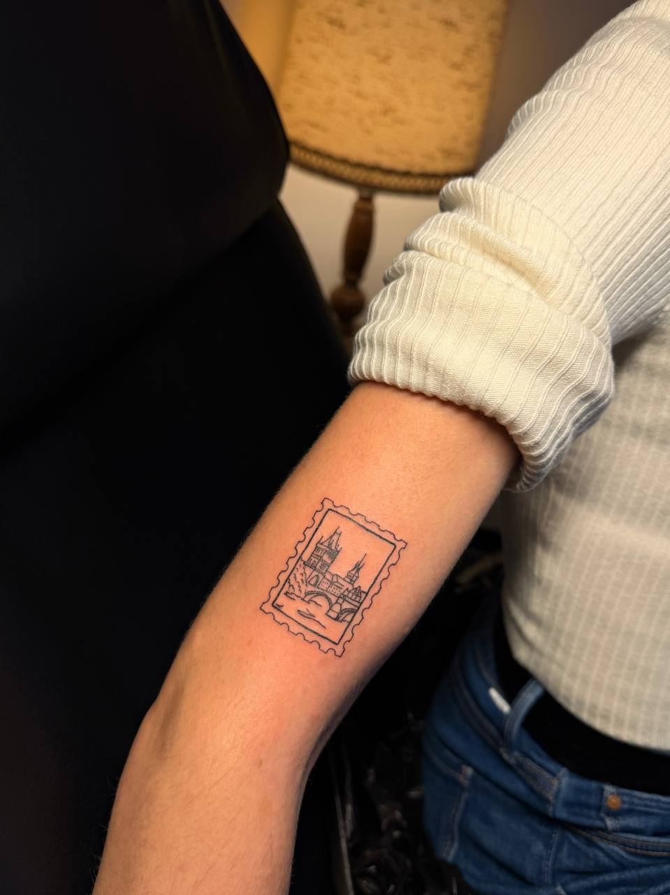 Minimální tetování Praha — fine line / Minimal fine line tattoo Prague